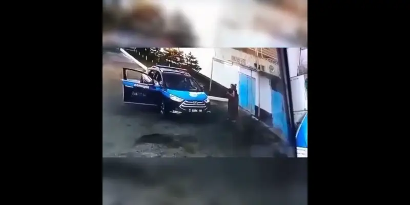 Қылмыскер полицейлер қолынан қашып кетті