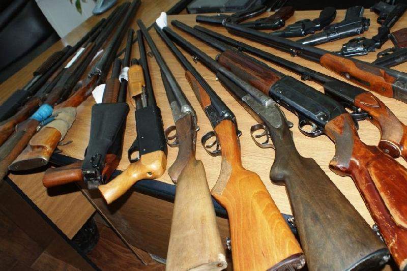 Марат Ахметжанов: 2 800-ден астам қару-жарақ пен оқ-дәрілер ұрланды