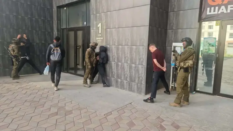 Астанада ұйымдасқан қылмыстық топ мүшелері ұсталды
