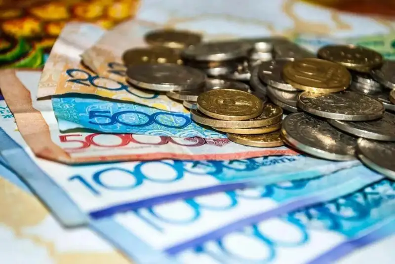 Салық қарызы 17 мың теңгеден аспайтын азаматтардың шоты бұғатталмайды