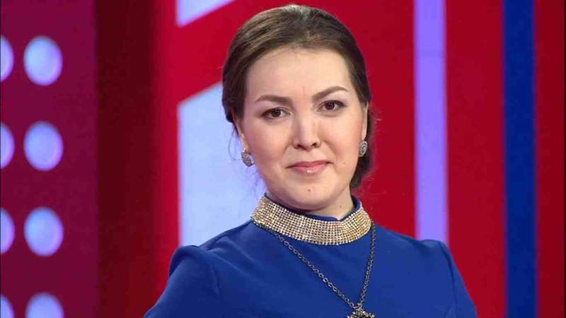 «Миллионның бірінде кездесетін дерт»: Актриса Жұлдызай Дүйсенбиева өзіне ауыр ота жасалатынын айтты