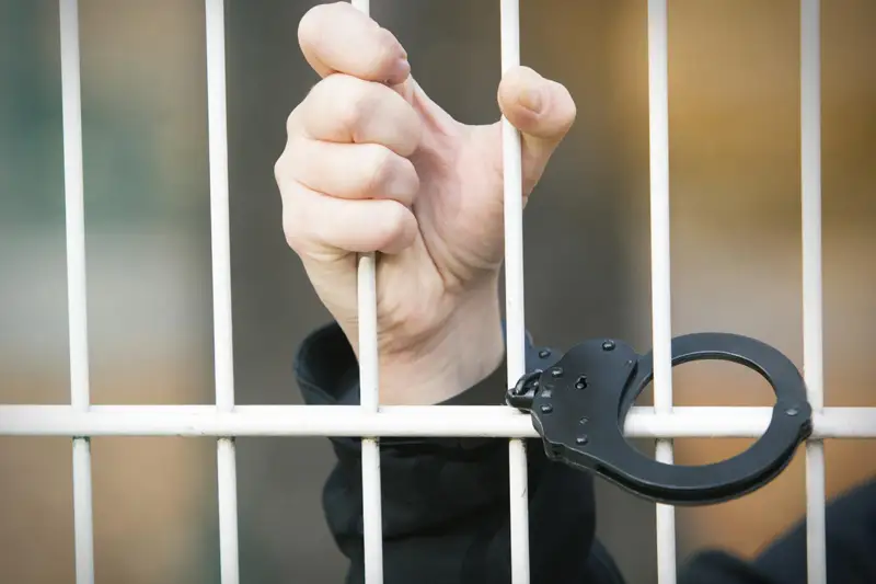 Түркістан облысында қаруланған ер адам ұсталды