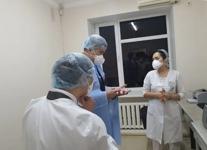 Біртанов коронавирусты анықтайтын тест жүйемен танысты