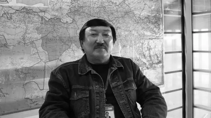 Танымал журналист Қалыбек Атжан  өмірден өтті  