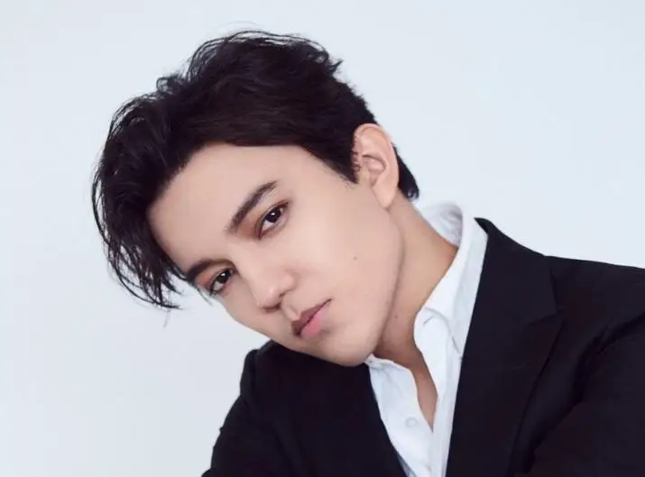 Димаш Құдайберген 9 айдан кейін сахнаға шықты