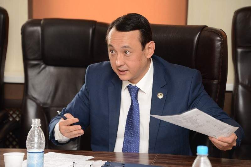 Қайрат НҰРҚАДІЛОВ: ЗАМАНБЕКТІҢ баласы мен АЛТЫНБЕКТІҢ ағасы бір-бірімен таласпауы керек