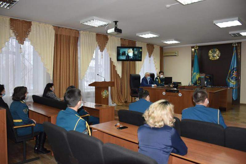 СҚО: Екі баланы өрттен құтқарған ауыл тұрғыны марапатталды