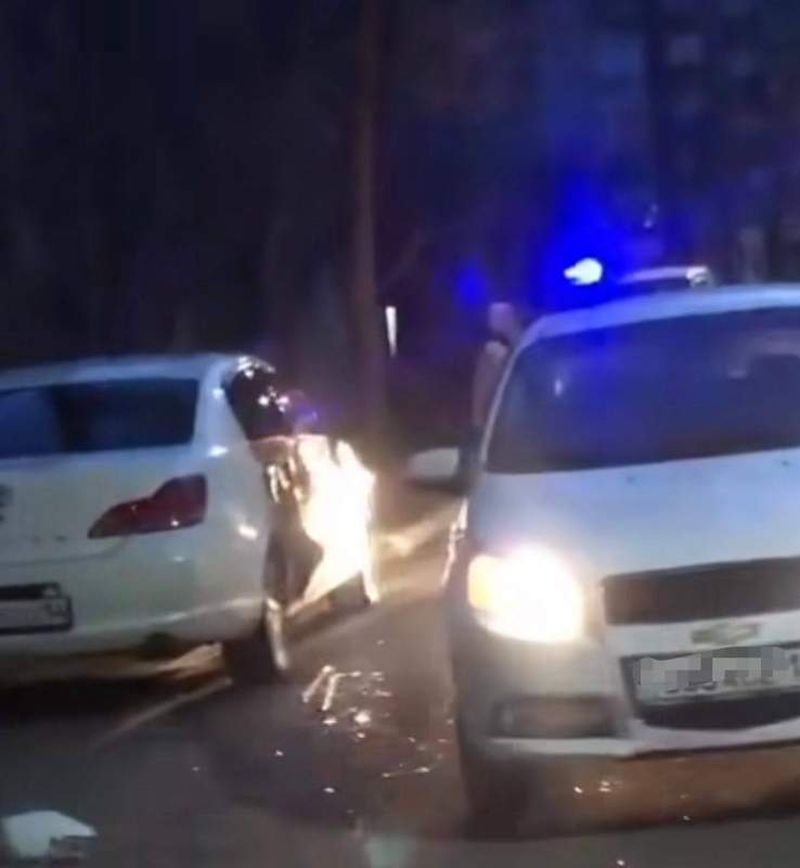 Павлодарда көлік ұрлап, полициядан қашқан жүргізуші жол апатына себепші болды