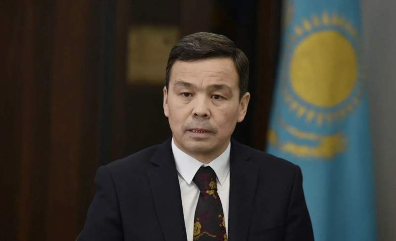 Ұлттық сараптама орталығы басшысының бұрынғы орынбасары Сәдуақас Байғабылов пара алды деген күдікке ілінді