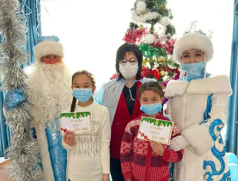 Аяз атаны үйге шақыруға неге болмайды?