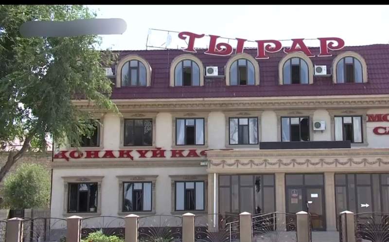 Жамбыл облысында ұрылар мейрамхананың жабдықтарын талан-таражға салған