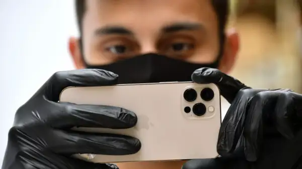 iPhone 12-де ақау бар ма? 