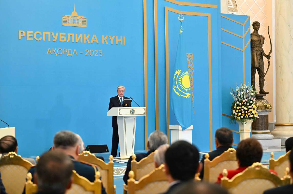 Президент: Республика күні халықтың болашаққа сенімін нығайтатын ерекше мейрам болуы керек 