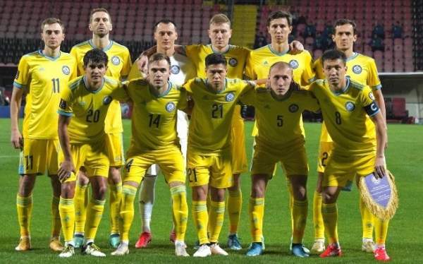 Бас бапкер ұлттық құрамаға шақырту алған футболшылар тізімін жариялады 