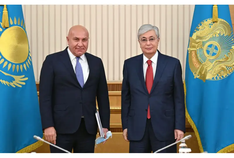 Мемлекет басшысы Yildirim Holding компаниялар тобының президентін қабылдады 