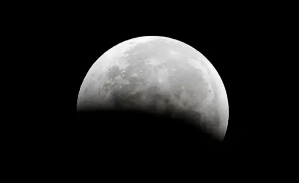 Қытай Айға ұшқышсыз ғарыш кемесін жібереді