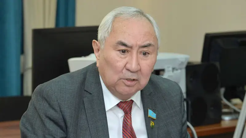 Мәжіліс депутаты Жигули Дайрабаевтың  ұлдарына құлдықта адам ұстады деген айып тағылды