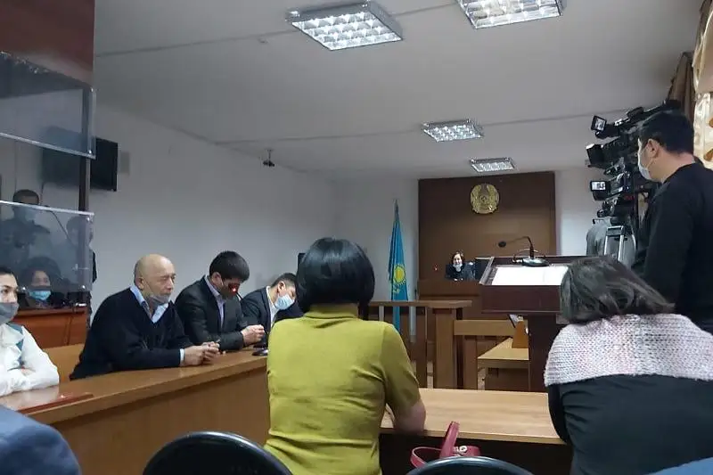 Тоңазытқышта өлген сәби: Перзентхана дәрігерлеріне сот үкімі шықты