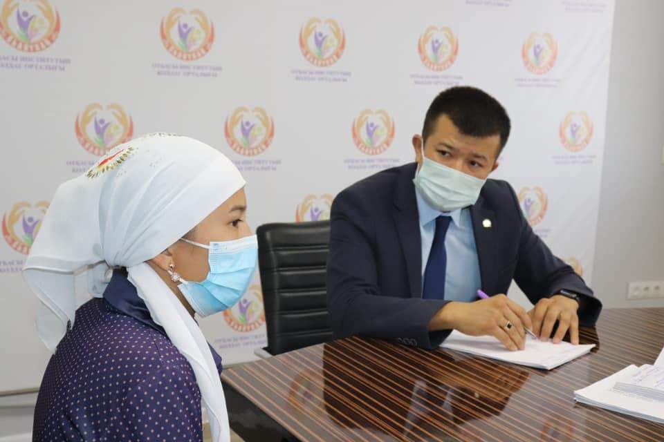 Көпбалалы аналардың мәселелері қаралды