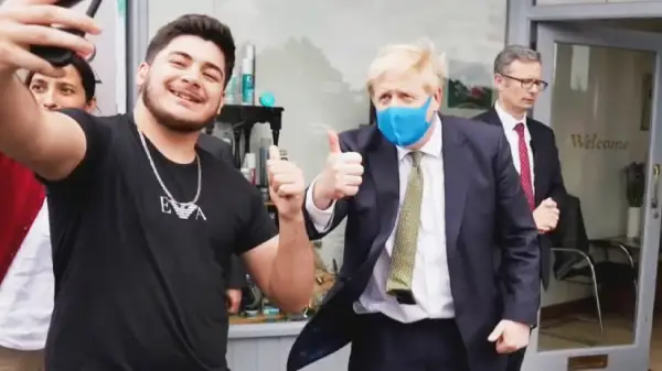 Британия маска тағу режиміне қайтадан көшуі мүмкін  