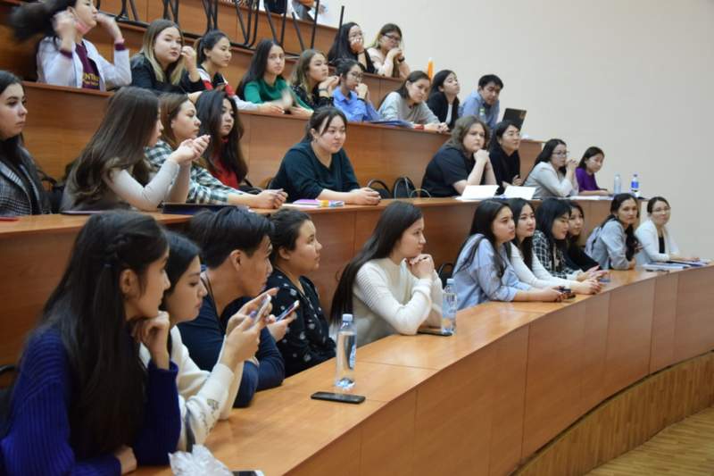Қазақстанда студенттердің стипендиясы көтерілді