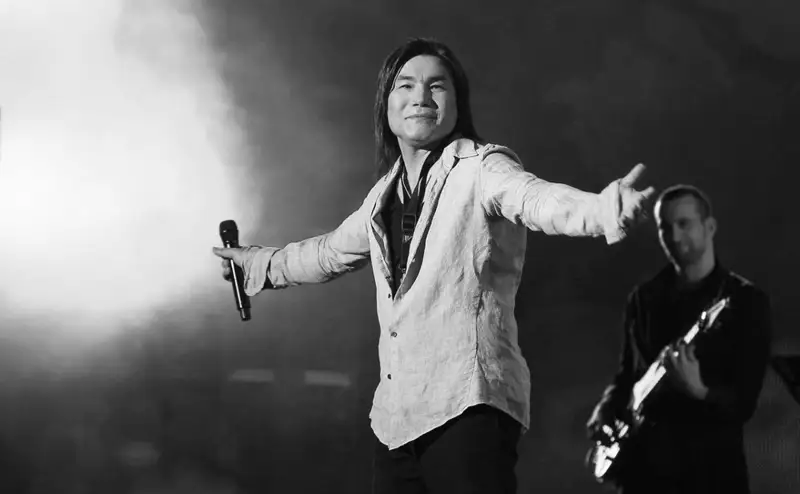 Батырхан Шүкеновтің бұрын жарияланбаған қызық видеосы шықты 