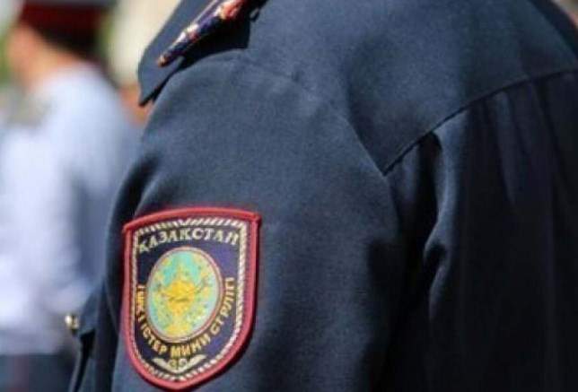 Атырауда супермаркеттерден 12 рет виски ұрлаған жігіт ұсталды  