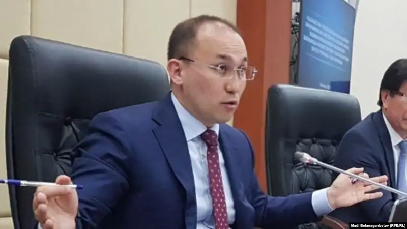 Министр орынбасарының лотерея ойнайтынын білмейді