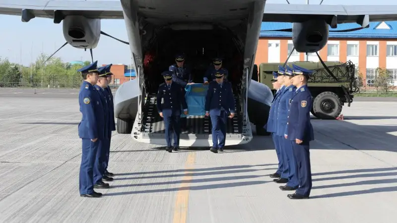 Қазақ жауынгеріне елден топырақ бұйырды