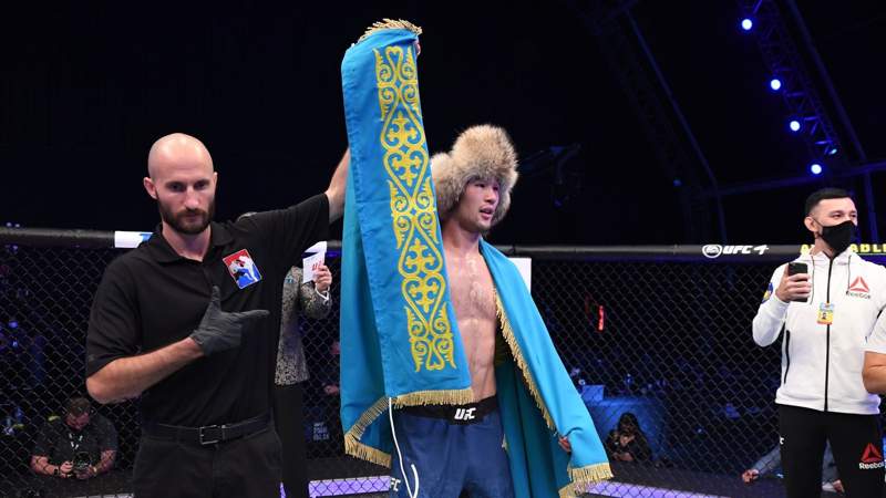 Шавкат Рахмонов UFC рейтингінде үздік ондыққа кірді