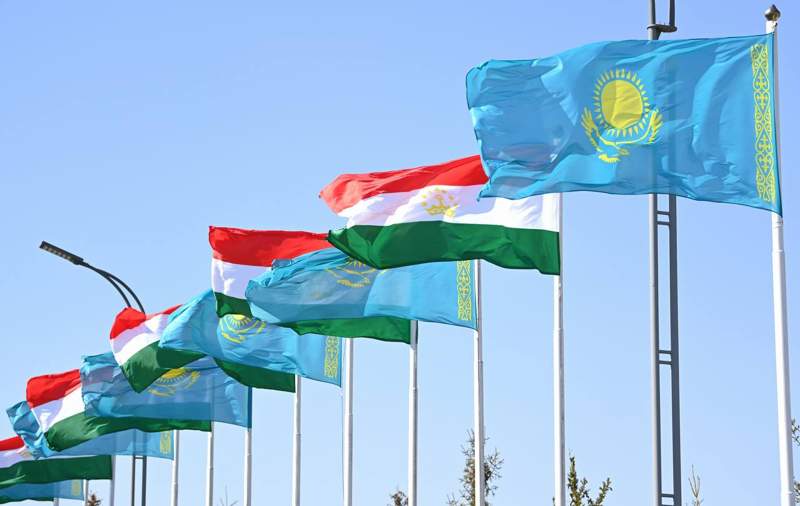 Астана әуежайында Эмомали Рахмонды күтіп алуға дайындық жүріп жатыр