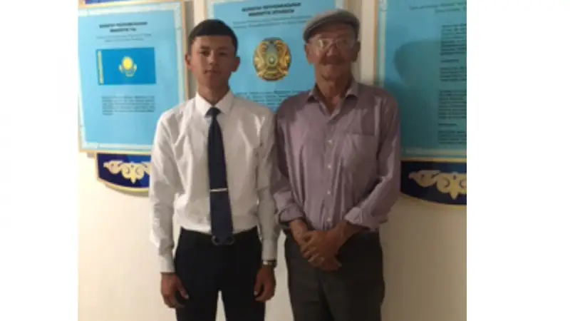 ҰБТ-да 138 балл жинаған Абзал Әбдіманап түлектерге кеңес берді 