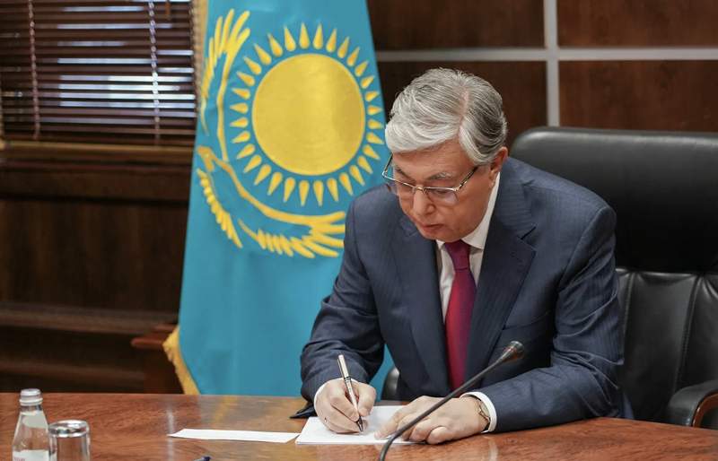 Тоқаев сот жүйесіне кадрлық өзгерістер жасады