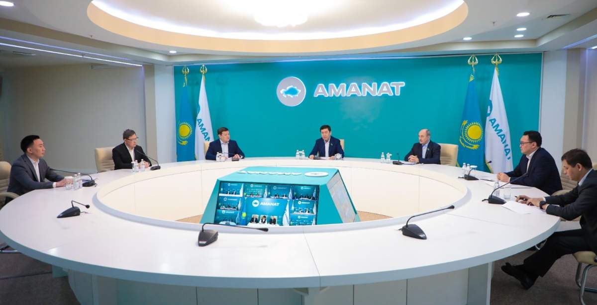 «АМАNАТ» партиясы референдумды қолдап, мәлімдеме жасады