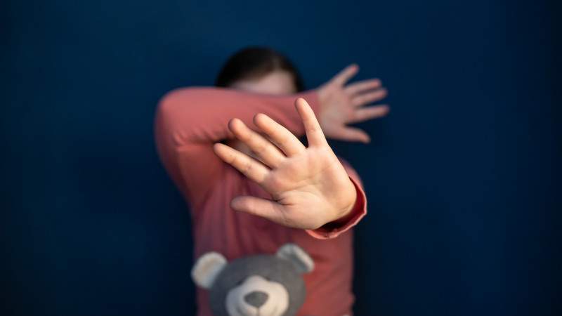 Атырауда балаларды қинаған тәрбиеші сотталды