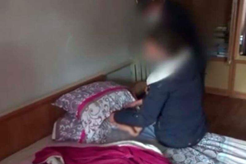 2 жасар баласын өлтіріп, мәйітін мұздатқышта сақтаған