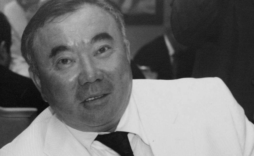 САНТЕХНИКТЕН миллиардерге дейін. Болат НАЗАРБАЕВТЫҢ өмір жолы қандай?
