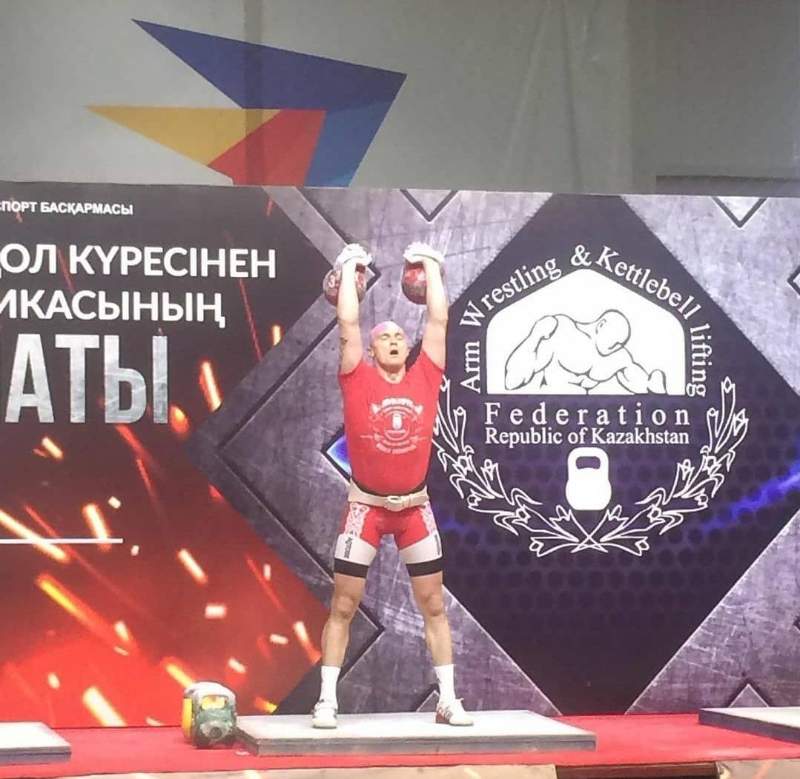 Шенеунік гір көтеруден ел чемпионы атанды 