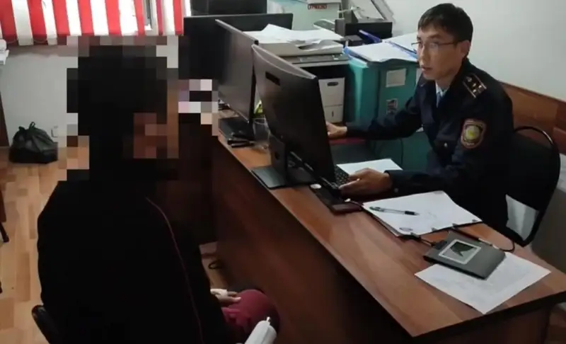 Түркістан облысында дәрігерді пышақтаған емделуші ұсталды
