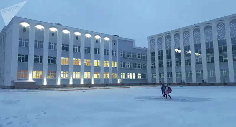 Елорда: Бірінші ауысымдағы оқушылар онлайн оқиды
