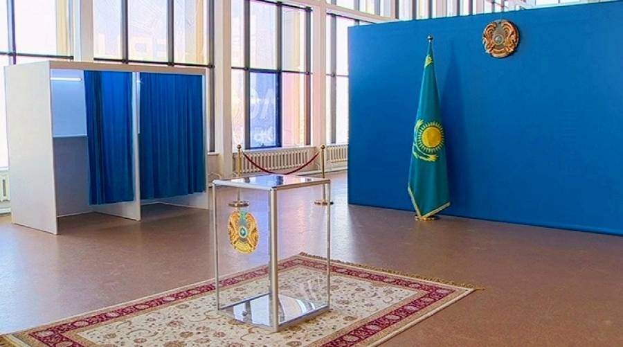 Атырау облысында алғашқы сайлаушылар дауыс берді