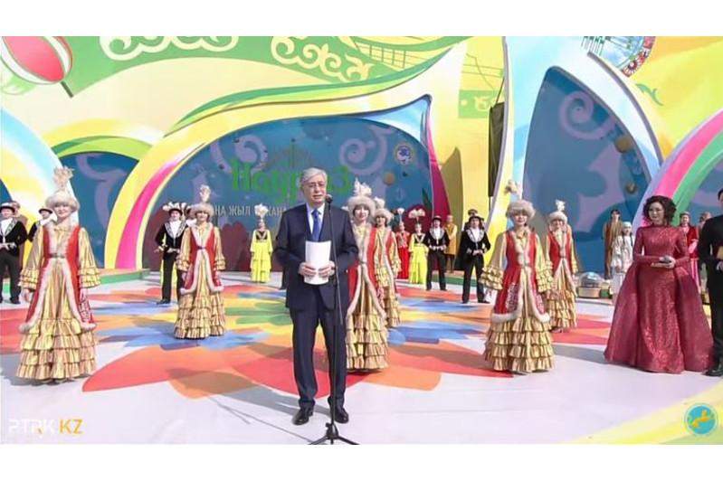 Президент Ұлыстың ұлы күнімен құттықтады