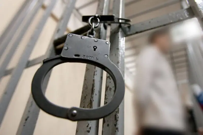 Қарағандыда 13 жастағы қызды зорламақ болған ер адам ұсталды