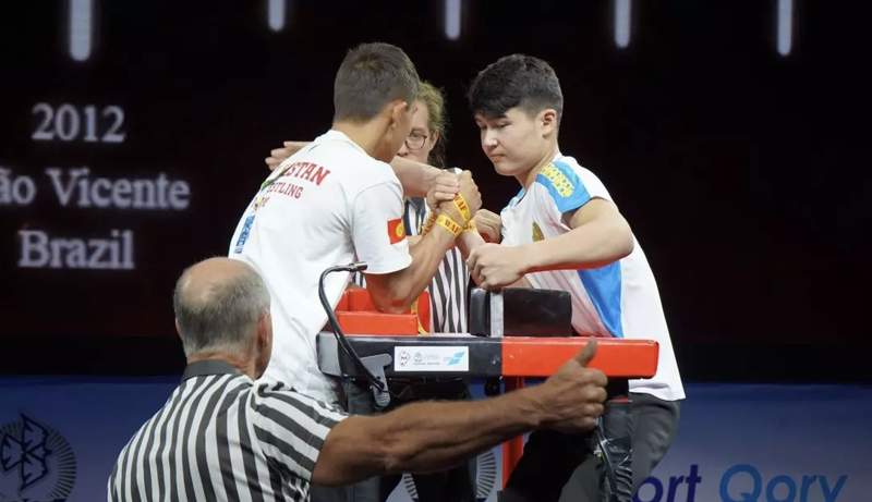 Қазақстандық спортшылар қол күресінен әлем чемпионатында 116 медаль жеңіп алды