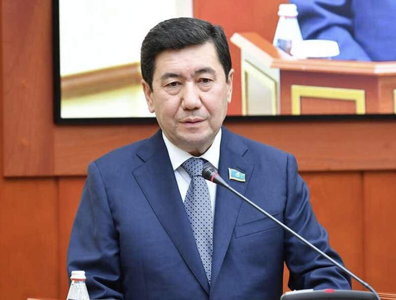 Ерлан Қошанов Мәжіліс төрағасы болып қайта сайланды