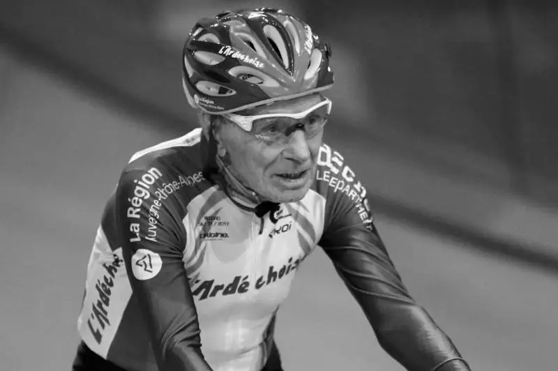 Ең қарт велоспортшы қайтыс болды