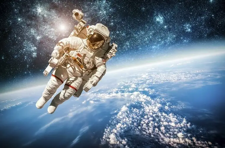 Ғарышқа ұшу билетінің құны 3,8 млн доллардан асты