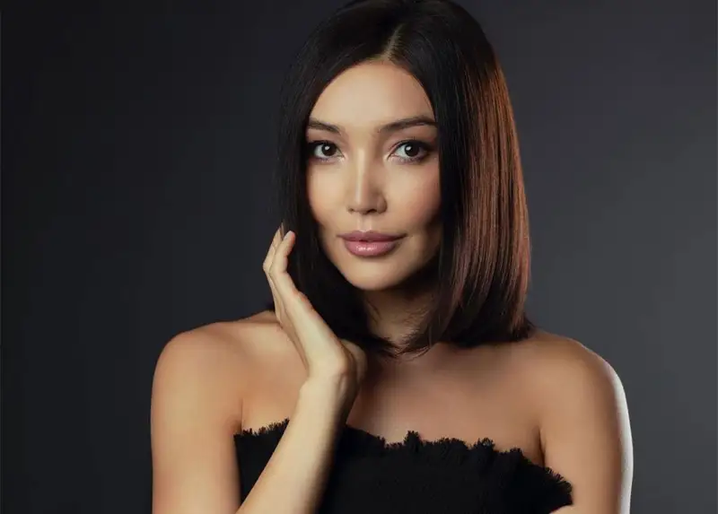 Алаяқтар актриса Құралай Анарбекованың атынан 900 мың теңге сұраған