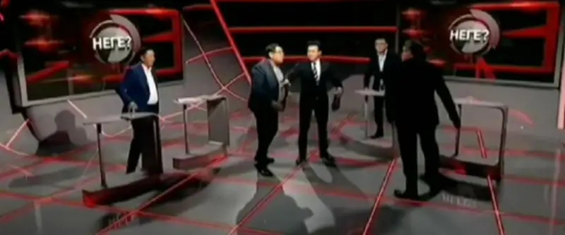 «НЕГЕ»-нің студиясында Ермұрат Бапи мен Тазабек Сәмбетбай төбелесті