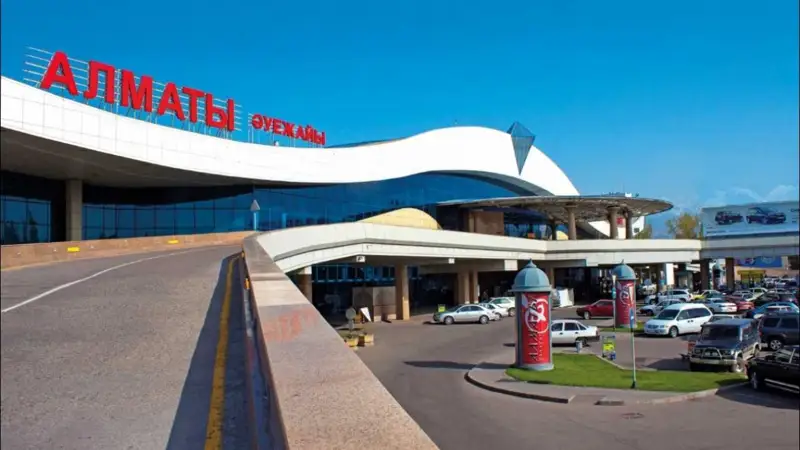 Алматы әуежайында рейстер кешігіп жатыр 
